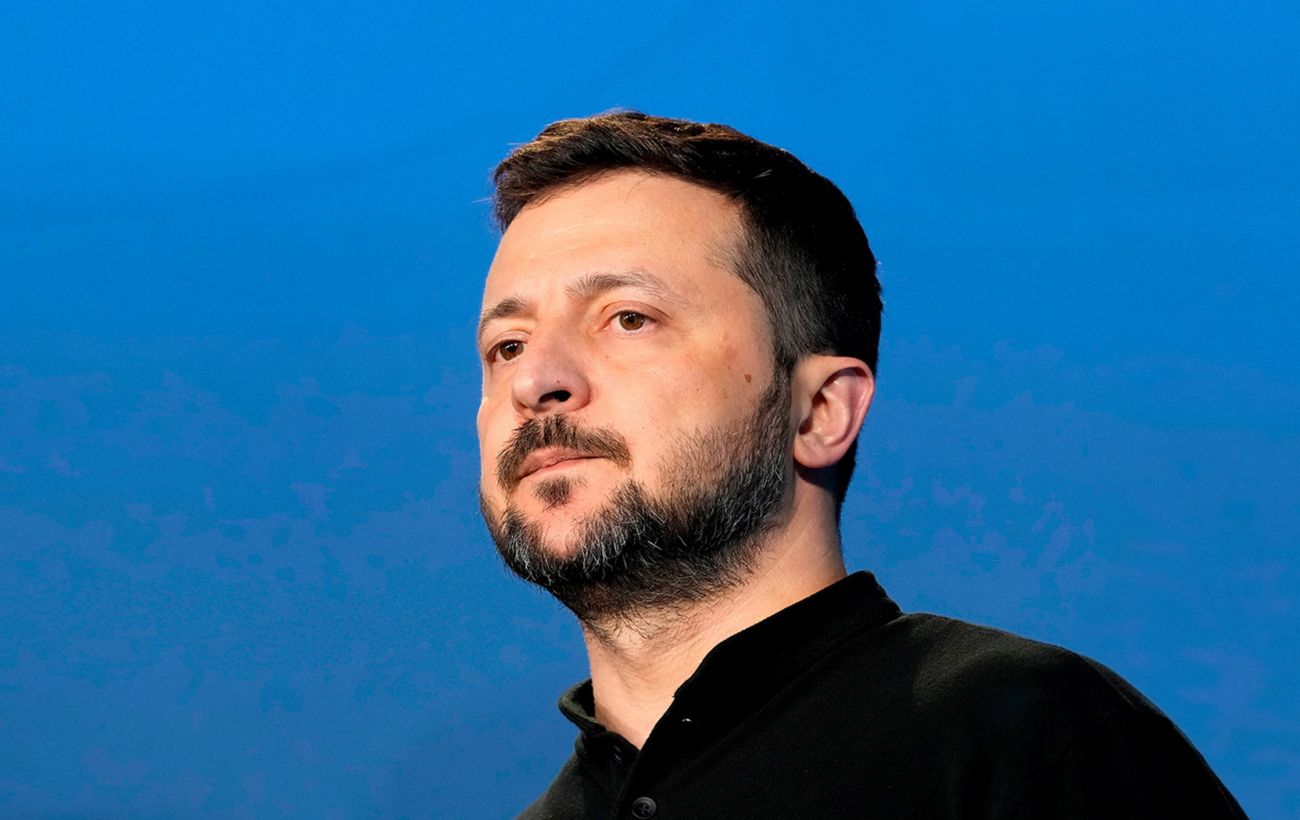 _zelenskii___gettyimages_2161013738_e56886173ab5a593f53c3e6bf26eb956_1300x820