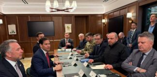 На столе переговоров в Майами график выборов в Украине и “обмен территориями”, – WSJ