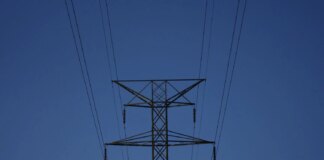 Екстрені відключення по регіонах, 170 тис. родин без світла у Києві після масованого удару рф