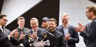 Зеленский “приоткрыл завесу” первого немецко-украинского завода дронов для ВСУ (видео)