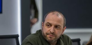 Умеров сделал первое заявление о переговорах в Женеве и показал фото