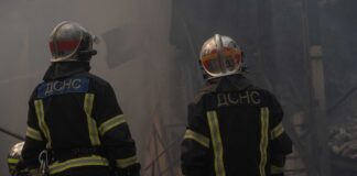 Украина под массированным ударом баллистики и дронов: Киев и Днепр содрогаются от взрывов