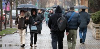 Весна на паузе: чего ждать от погоды сегодня и где понадобятся зонтики