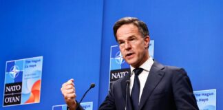 Рютте: США продолжают помогать Украине разведкой и оружием через Европу